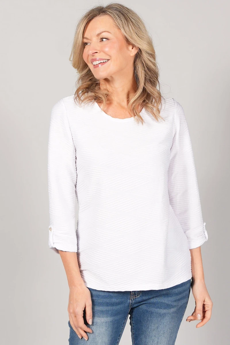 ROUND NECK TOP WITH 3/4 SLEEVES PLAIN JACQUARD