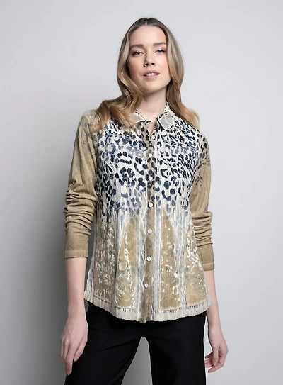 LONG-SLEEVED BLOUSE WITH ANIMAL PRINT