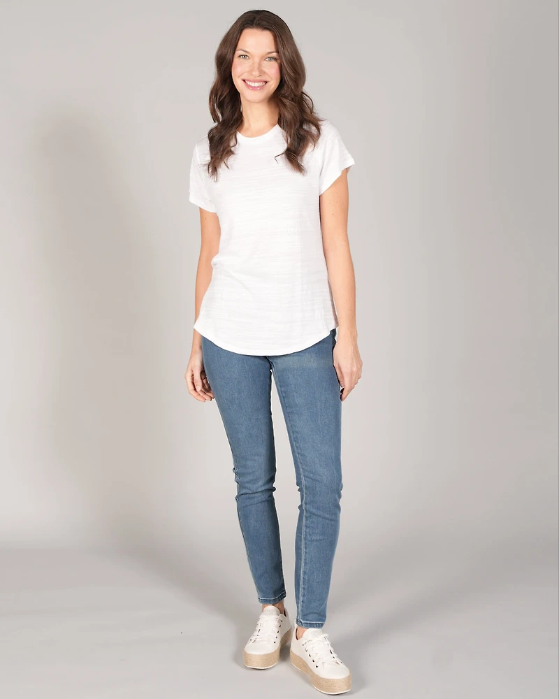 SHORT SLEEVE KNIT TOP WITH BUTTONS