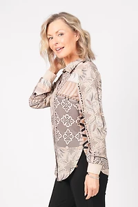 LONG-SLEEVED PRINTED BLOUSE