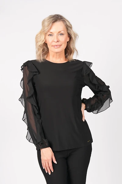 TOP WITH LONG RUFFLED SLEEVES