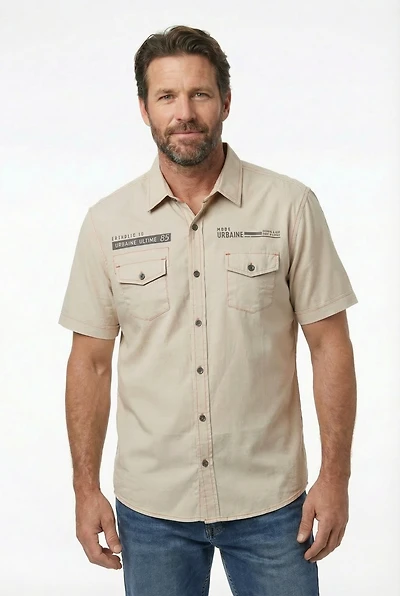 La chemise manches courtes style urbain