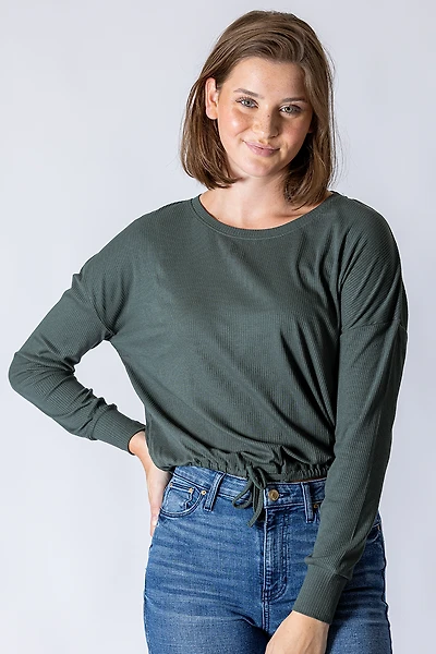 Le chandail noué lignes verticales