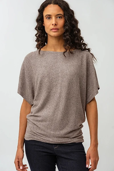 Le t-shirt ligné manches dolman