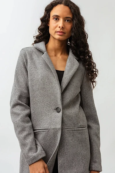Le manteau en lainage 1 bouton