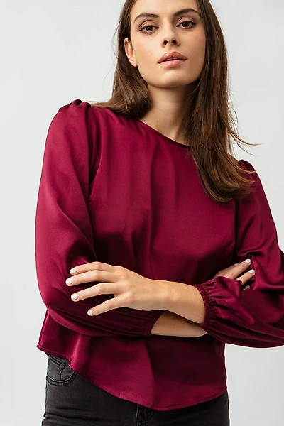 La blouse ample froncée