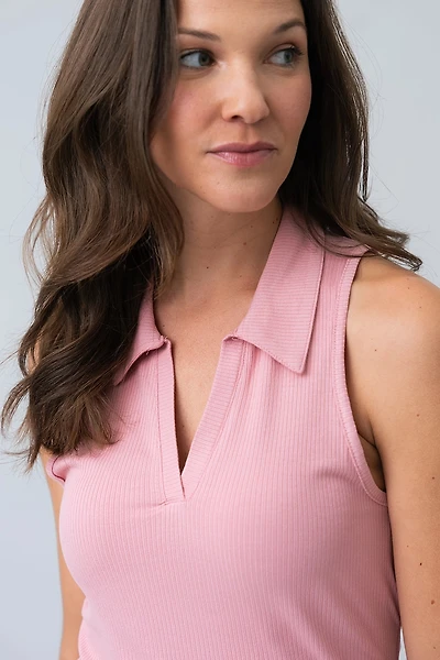 La camisole polo côtelée