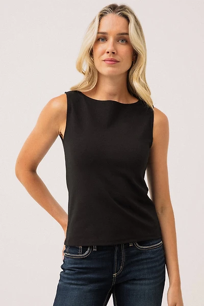 La camisole ajustée en tissu scuba