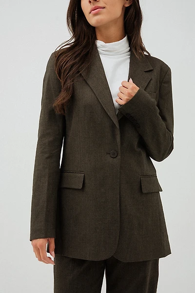 Le blazer uni ample brun chiné