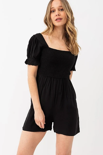 Le combishort noir fluide