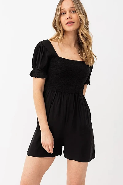 Le combishort noir fluide