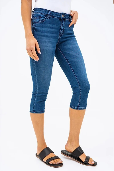Le capri en denim ajusté