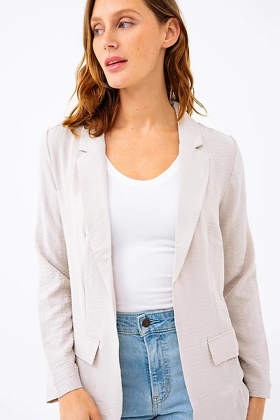 Le blazer uni effet froissé