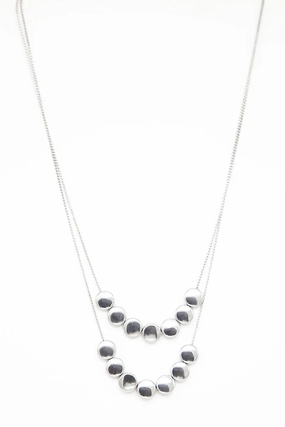 Le collier double chaîne pastilles argent