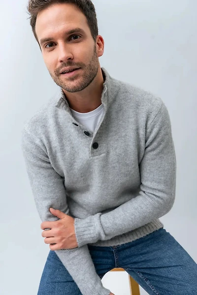 Le chandail chiné 4 boutons