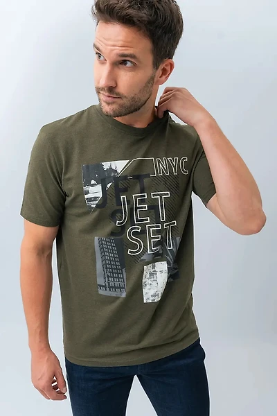 Le t-shirt imprimé « Jet set »