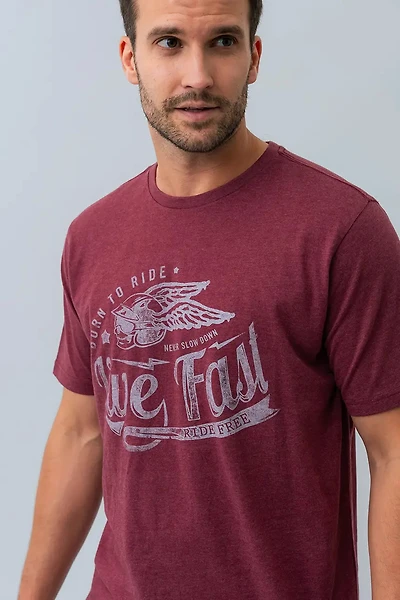 Le t-shirt « Live fast »