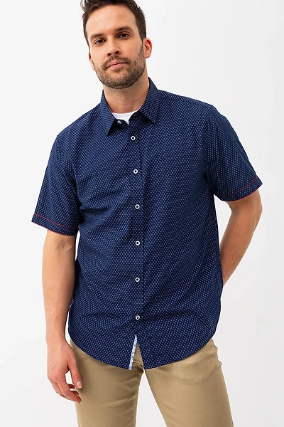 La chemise imprimée all-over
