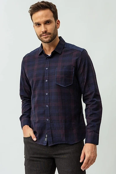 La chemise à carreaux bi-matière
