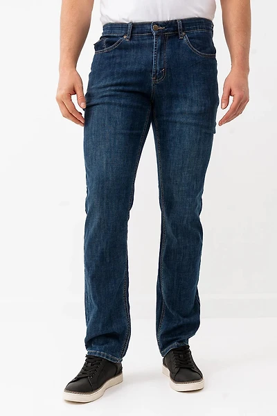 Le jeans foncé étroit | Modèle Brad slim