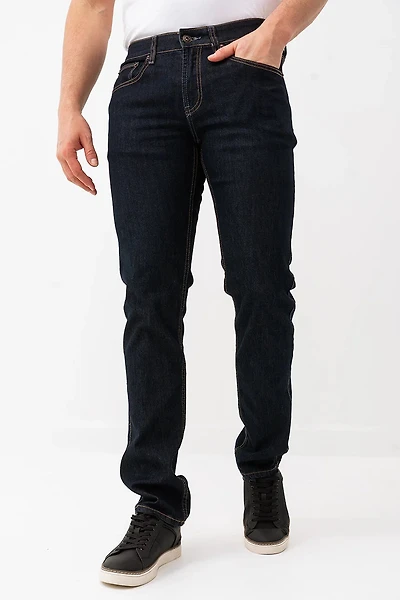 Le jeans étroit foncé | Modèle Peter