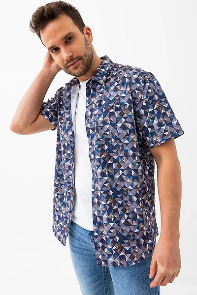 La chemise légère imprimé géométrique