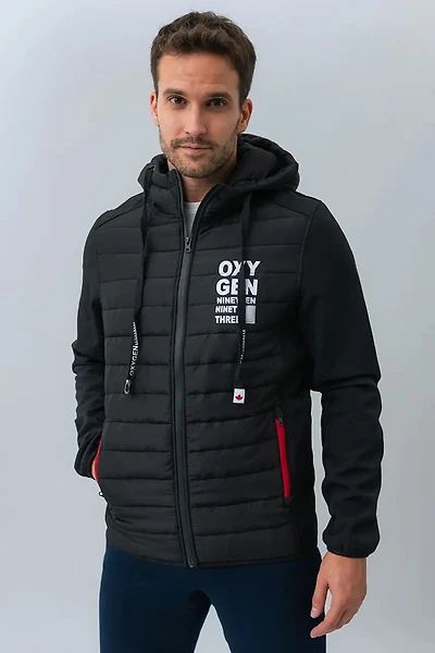 Le manteau noir matelassé