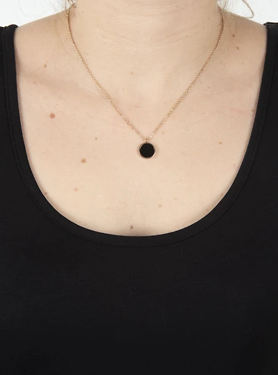 Collier à pendentif circulaire