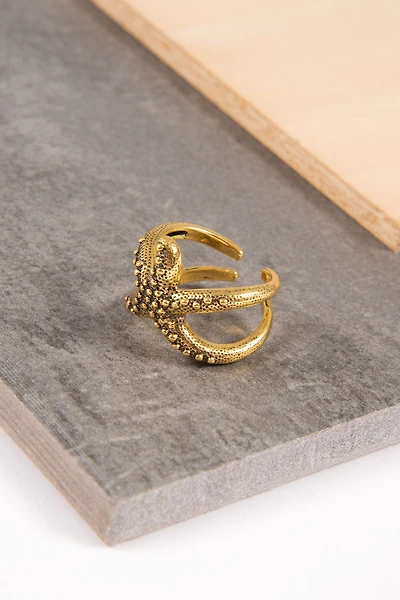 Bague dorée étoile de mer
