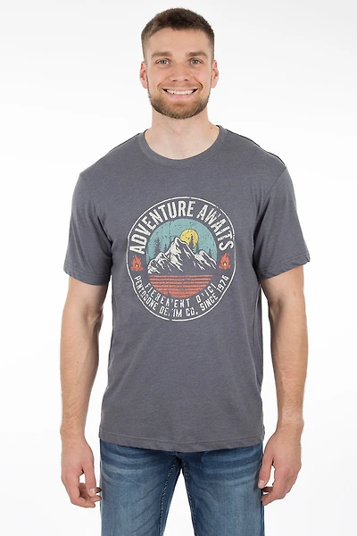 T-shirt imprimé à l'aventure