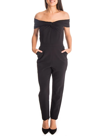 Combinaison chic épaules dénudées