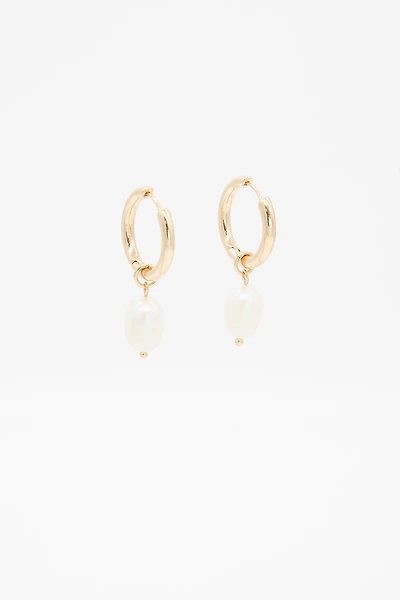 Boucles d’oreilles anneaux avec perle | 2 couleurs