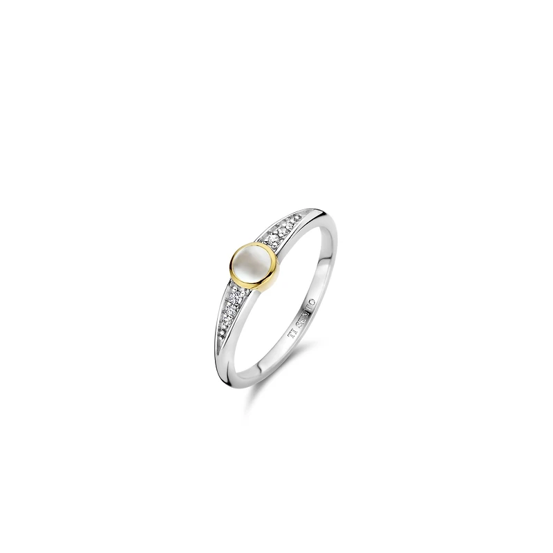 Serene Ring