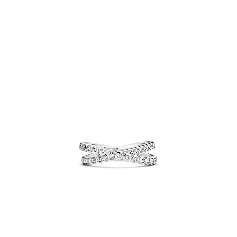 Crossed Zirconias Ring