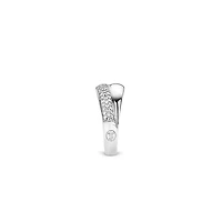 Double Band Twist Ring