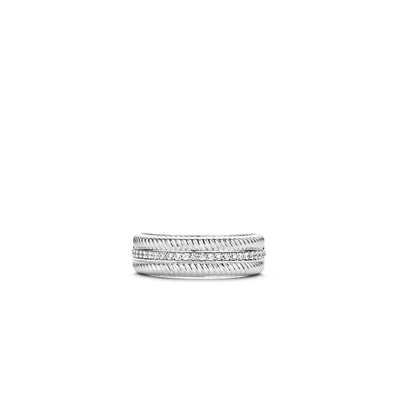 Triple Twist and Zirconias Ring