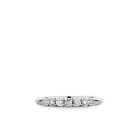 Five On Top Ring