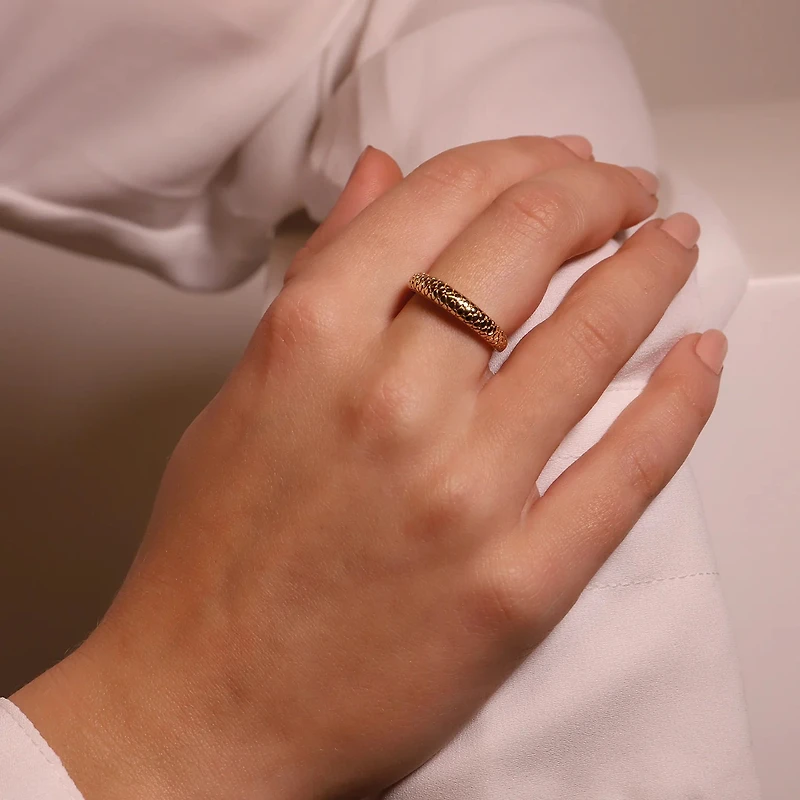 Skinny Snake Golden Ring