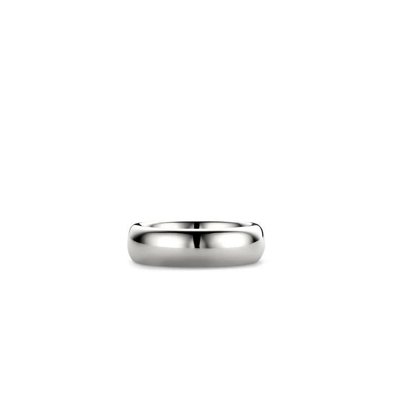 Smooth Feeling Silver Ring