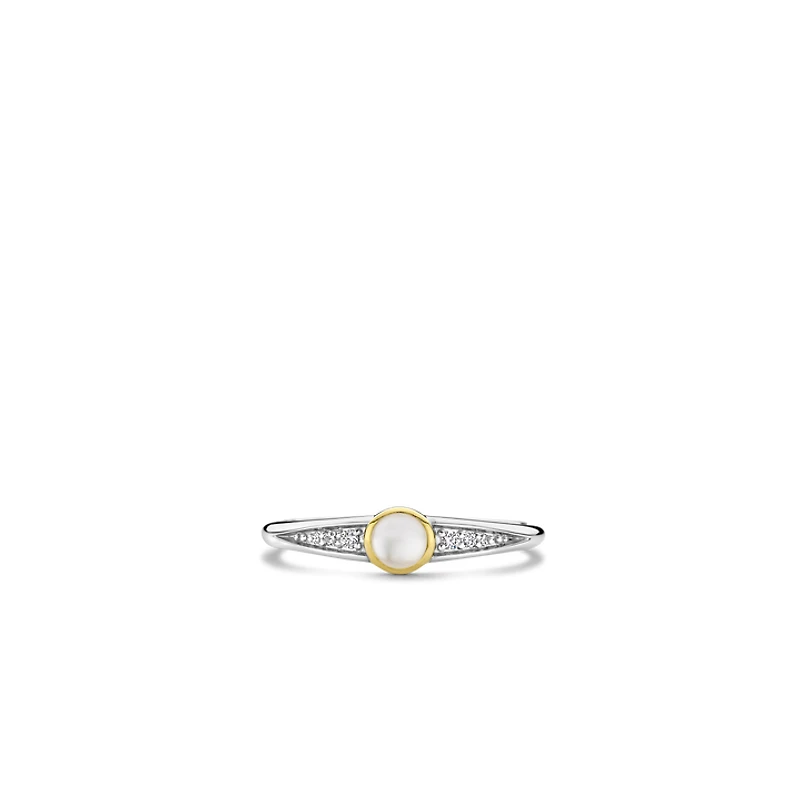 Serene Ring