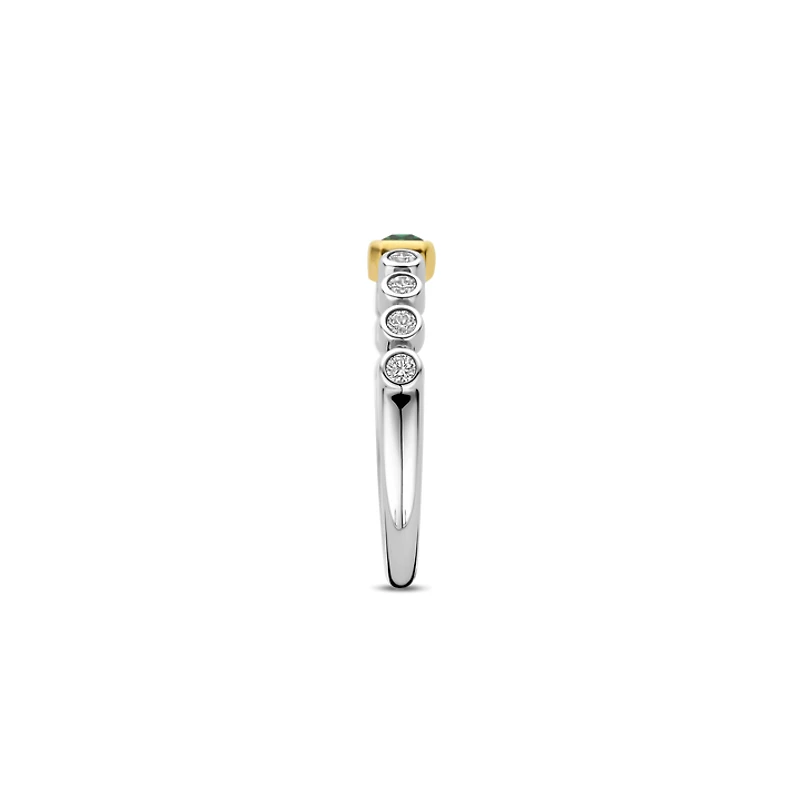 Round Bezel Green Emerald Cut Ring