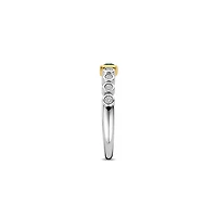 Round Bezel Green Emerald Cut Ring