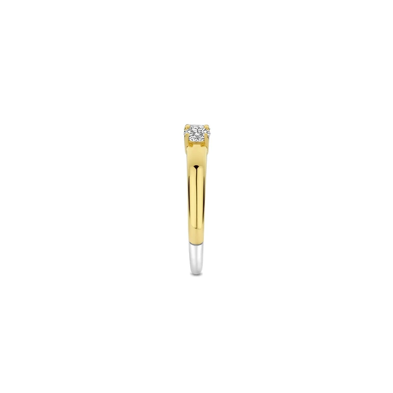 Elegant Triple Shine Golden Ring