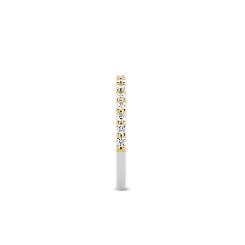 Radiant Golden Ring