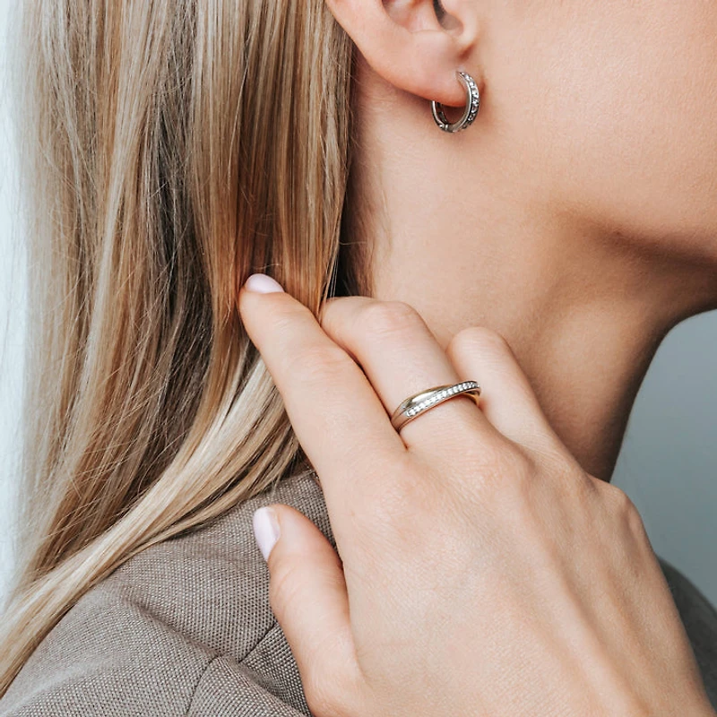 Crossover Golden Pave Ring