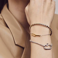 Curb Chain Oval Clasp Silver Bracelet