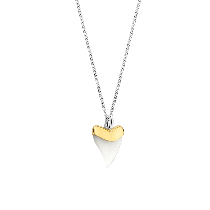 Mako Quartz Necklace