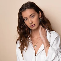 Mako Quartz Necklace