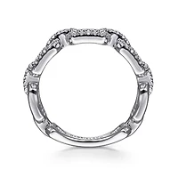 Diamonds Links Gold Ring