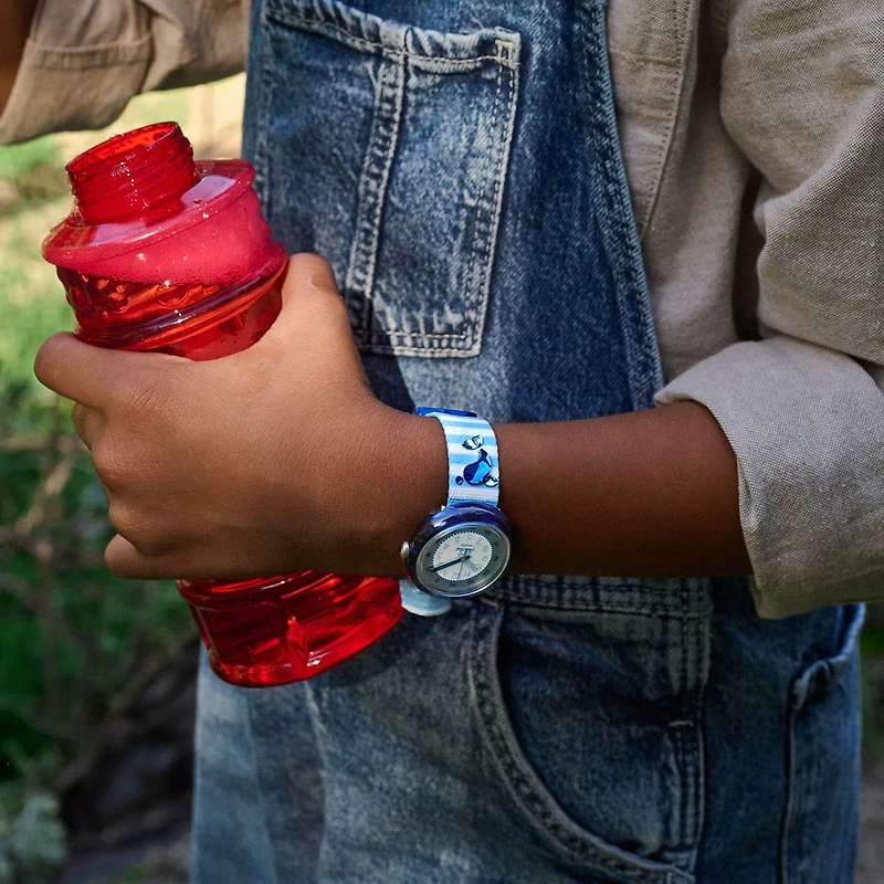 Shining Dolphin Kids Watch